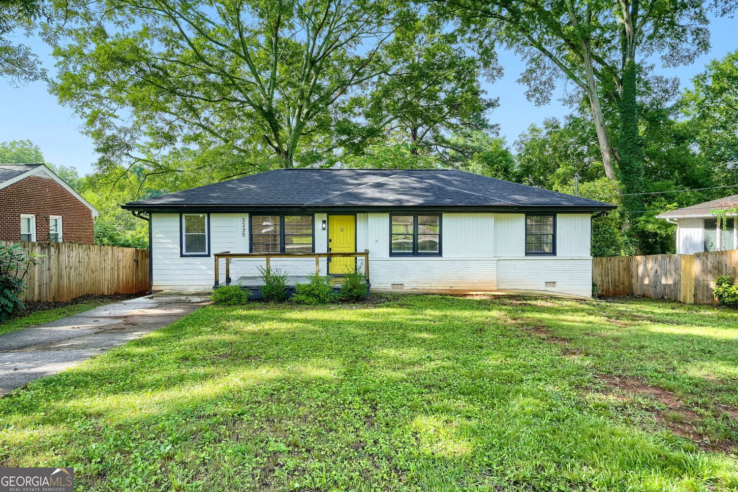 3235 Beech Drive Atlanta - main photo