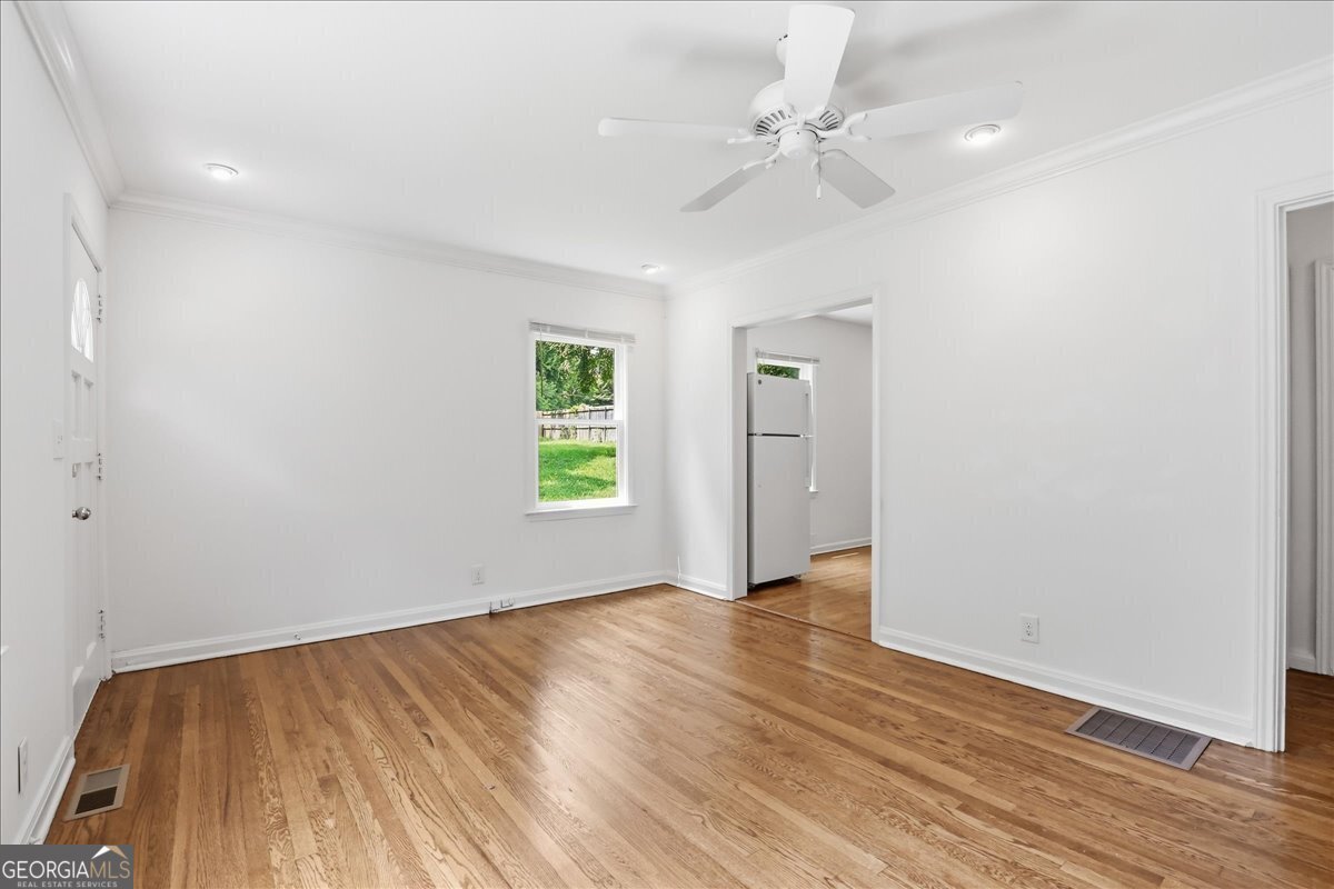 1464 Hawthorne Avenue Atlanta - Photo 11