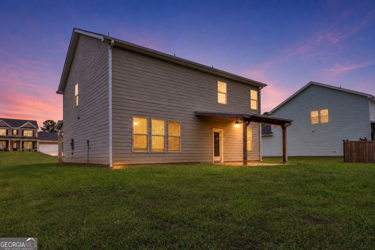 1156 Burgundy Drive Griffin - Photo 32