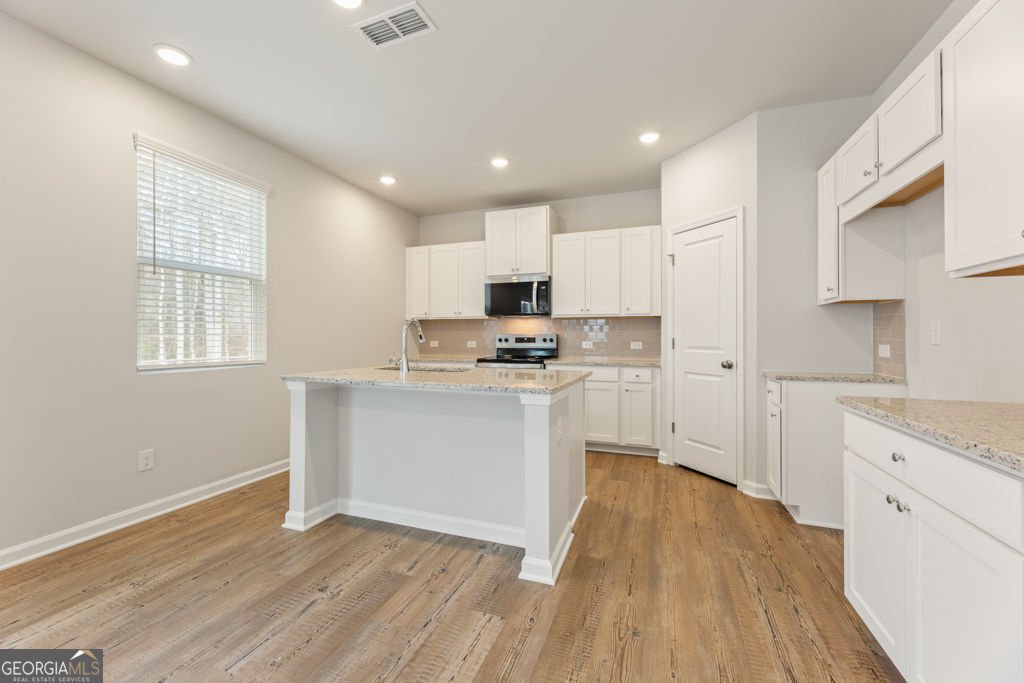 8039 Dickens Drive Fairburn - Photo 12