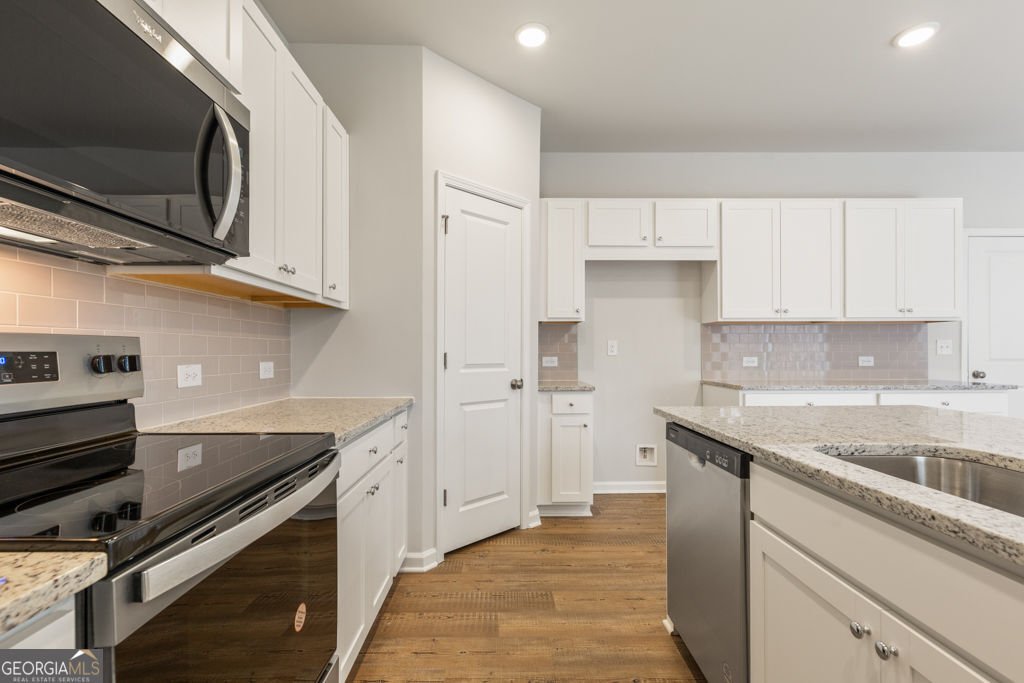 8039 Dickens Drive Fairburn - Photo 13