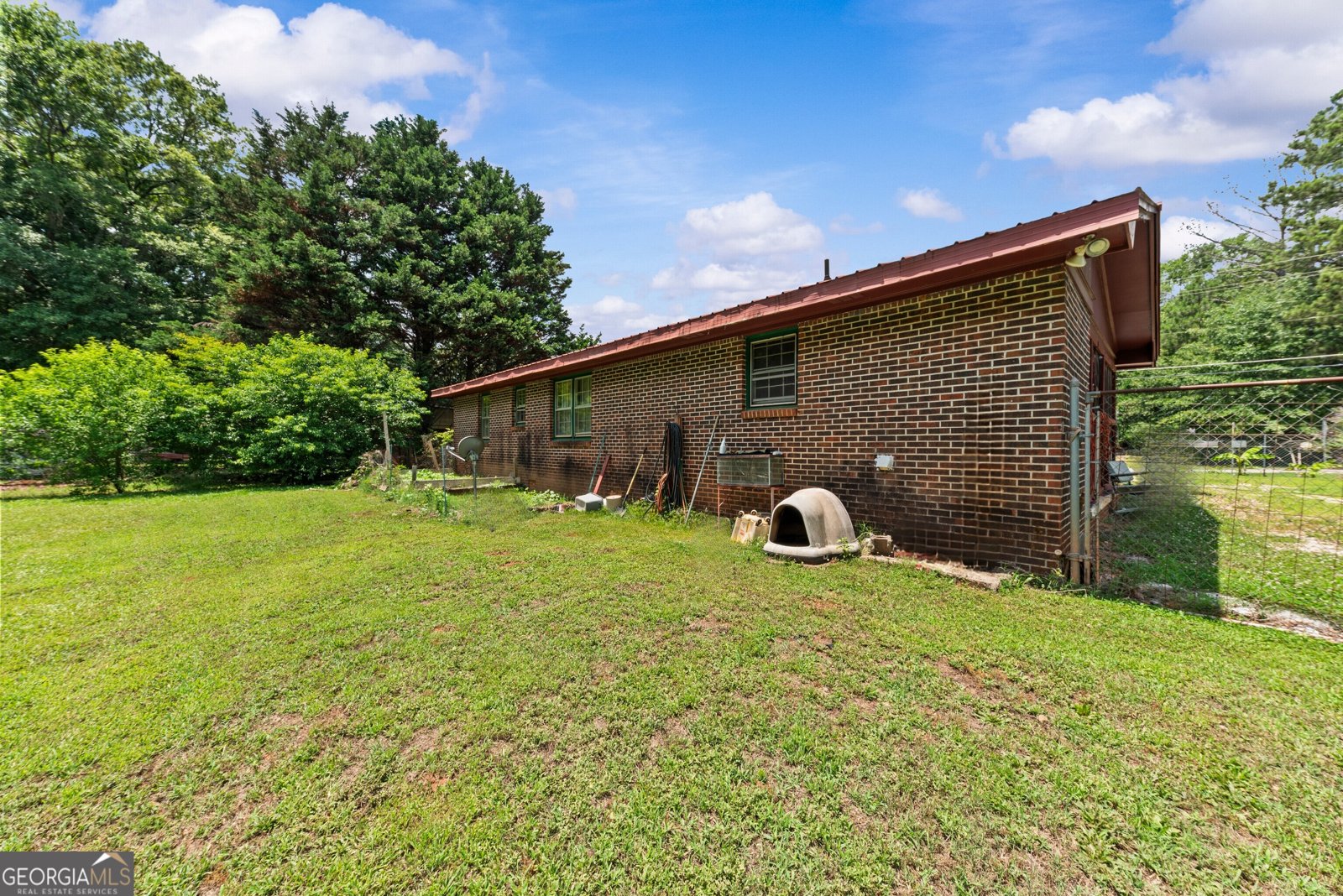 564 Peters Street Statham - Photo 31