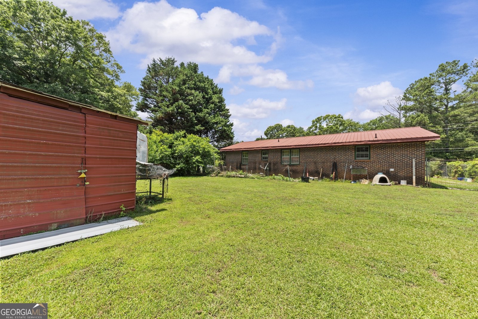 564 Peters Street Statham - Photo 33