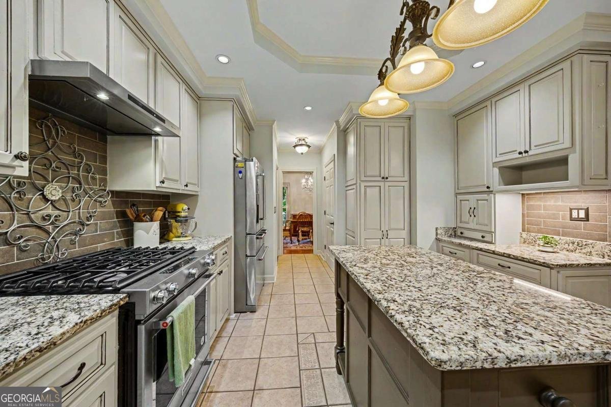 1022 Oak Way Canton - Photo 18