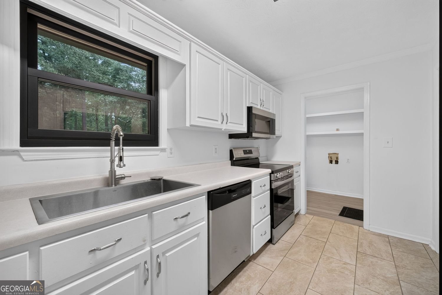 494 Spring Street Social Circle - Photo 13