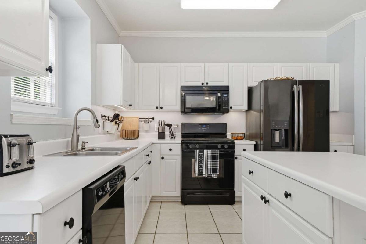 316 Harbor Pointe Drive Stone Mountain - Photo 19