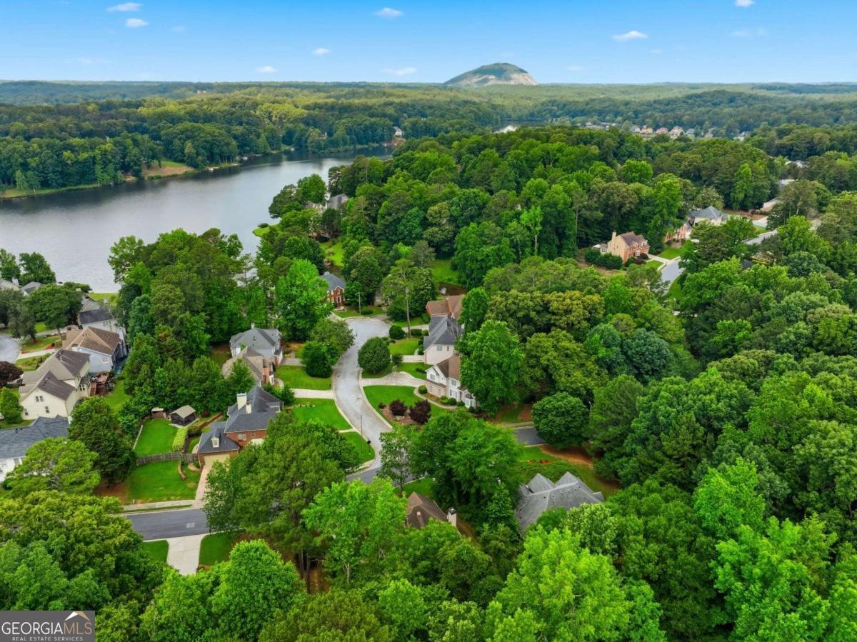 316 Harbor Pointe Drive Stone Mountain - Photo 43