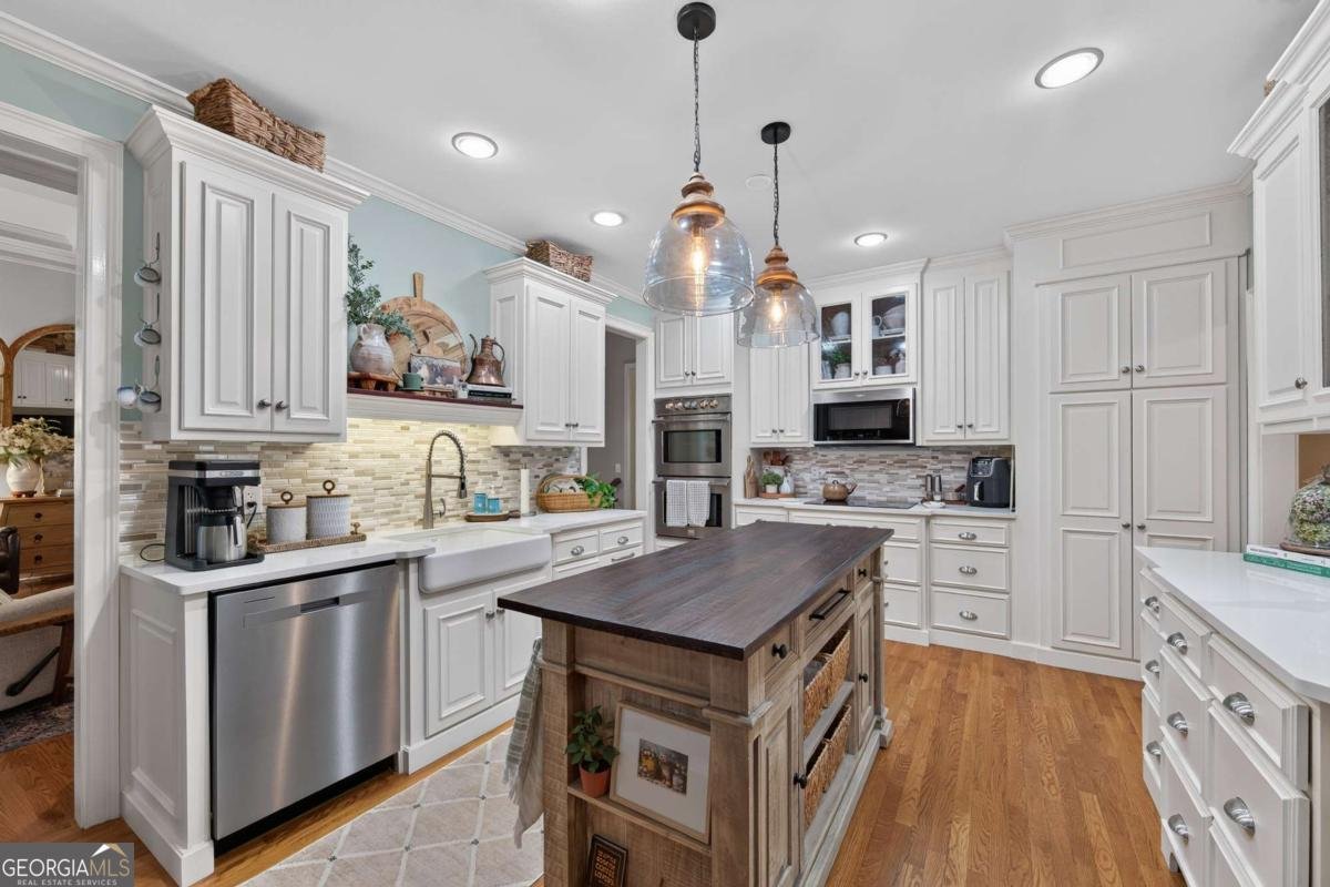 203 Ridge View Court Canton - Photo 13