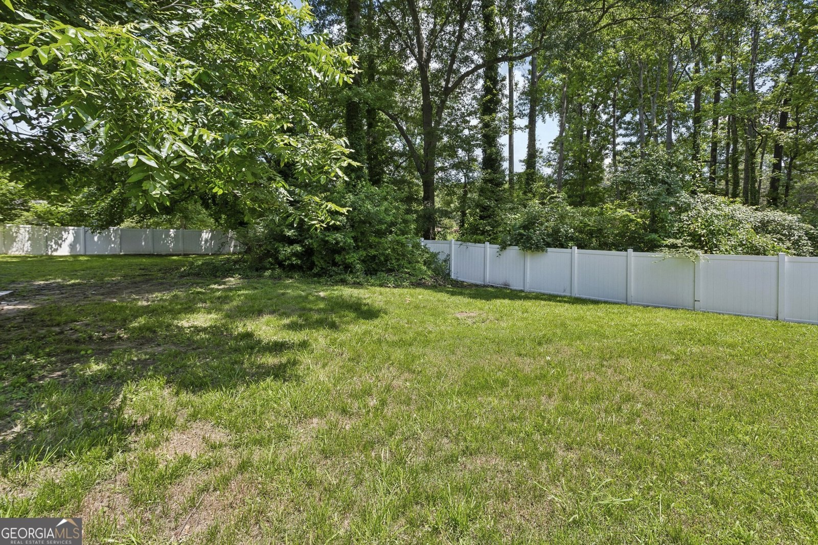 1025 James Street Marietta - Photo 7
