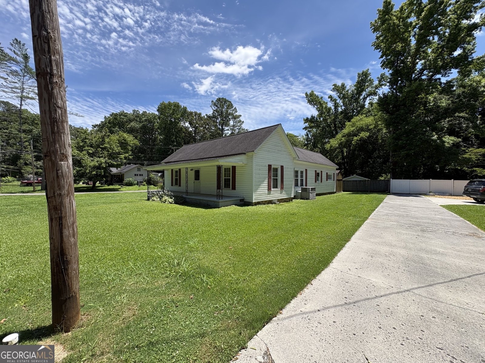 206 Warthen Street Lafayette - main photo