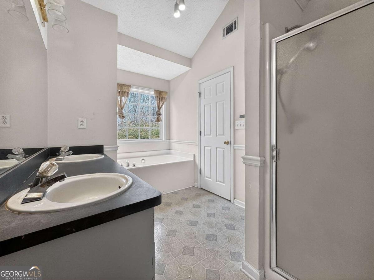 20 Crooked Creek Way Covington - Photo 21