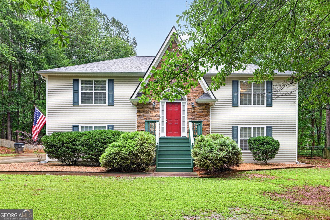 130 Creek Drive Locust Grove - main photo