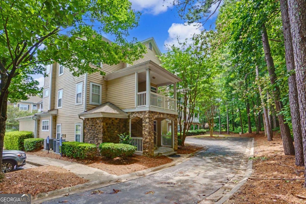 1031 Whitshire Way Alpharetta - Photo 10