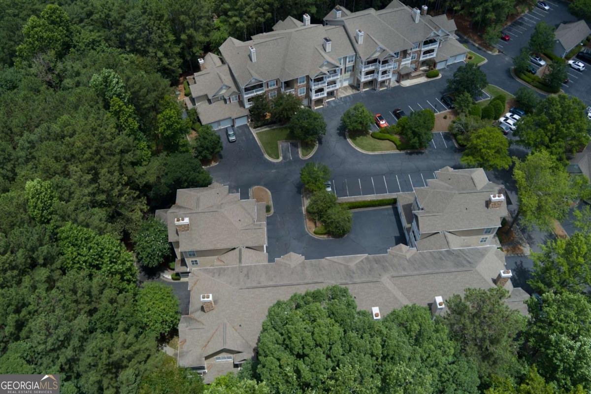 1031 Whitshire Way Alpharetta - Photo 7