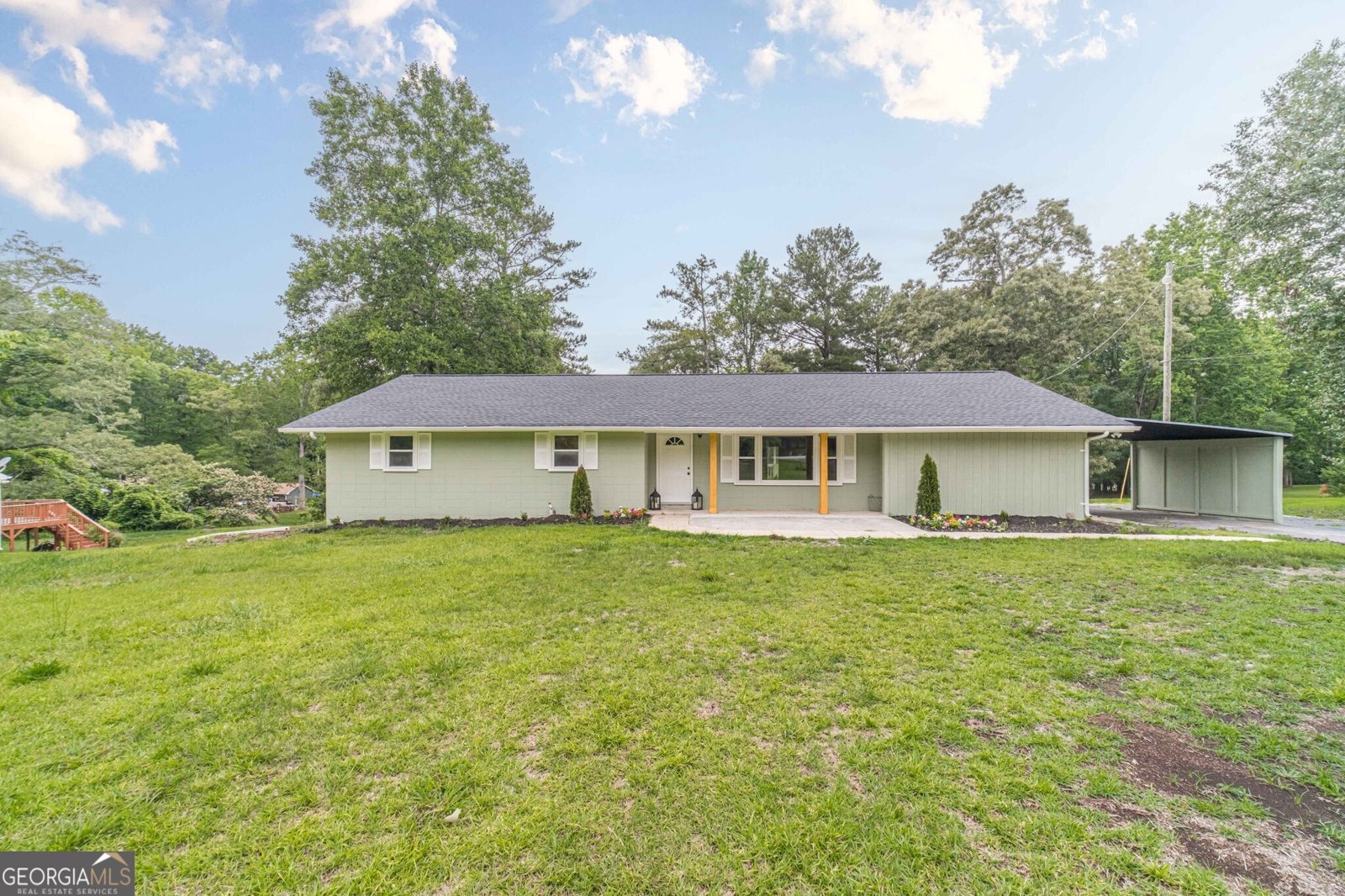 2291 Piney Grove Road Loganville - main photo