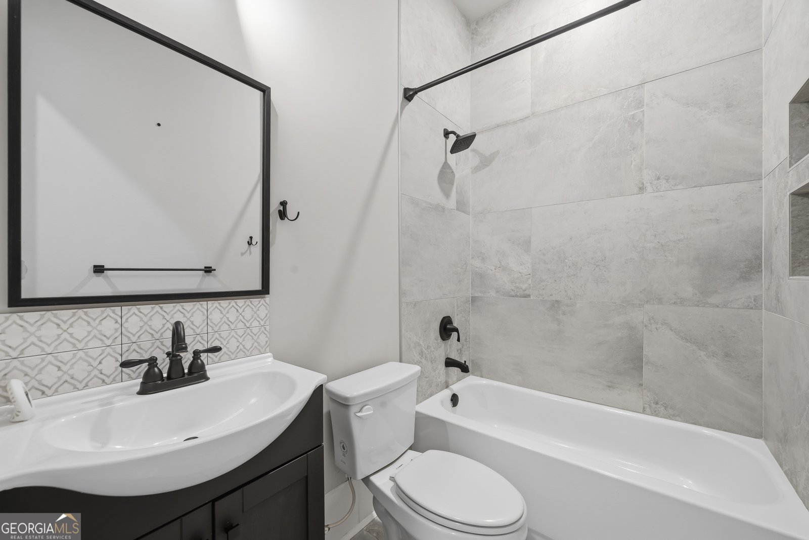 391 Parker Road Covington - Photo 57