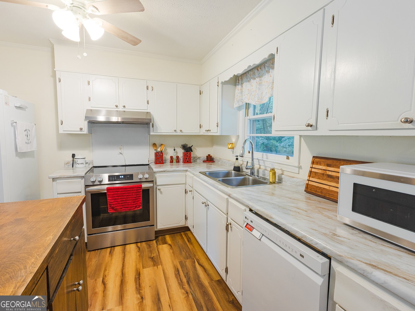 867 Sinyard Road Lithia Springs - Photo 6