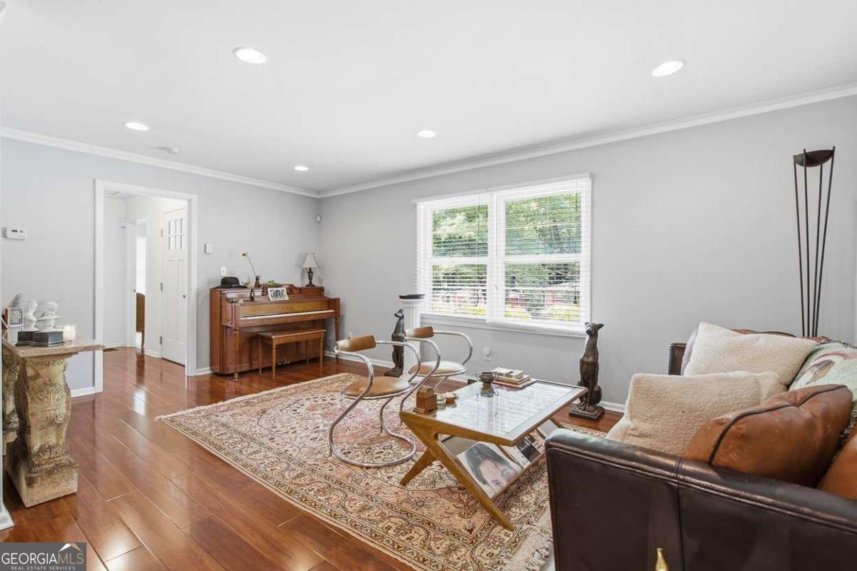 2728 Rollingwood Lane Atlanta - Photo 8