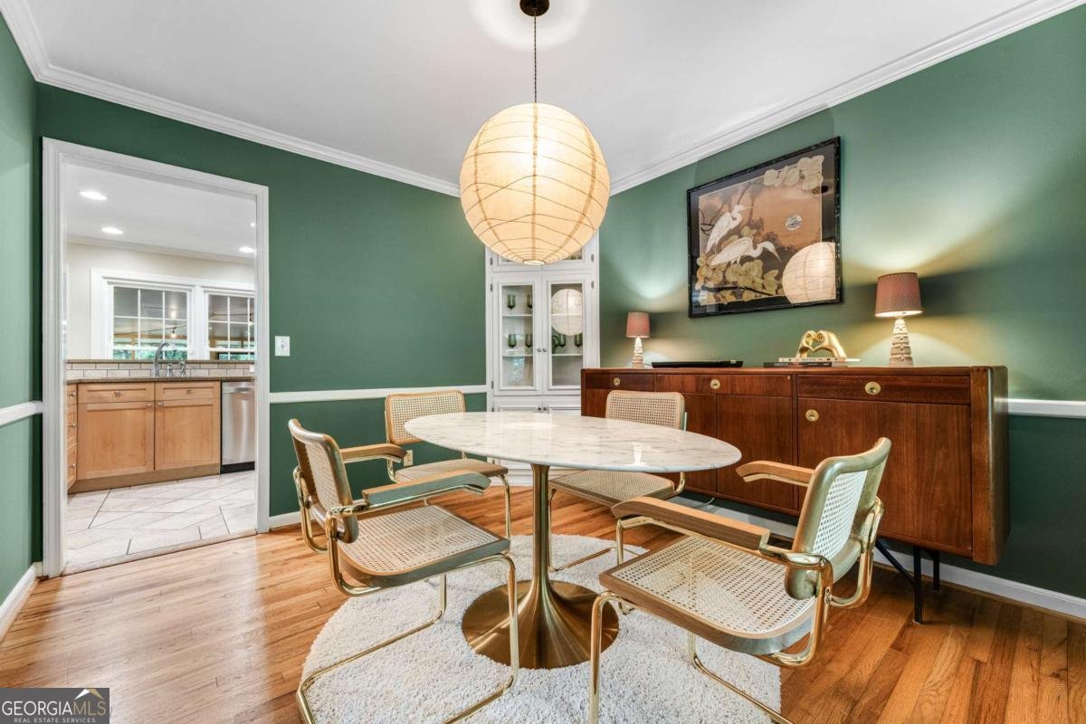 2480 Flair Knoll Drive Atlanta - Photo 11