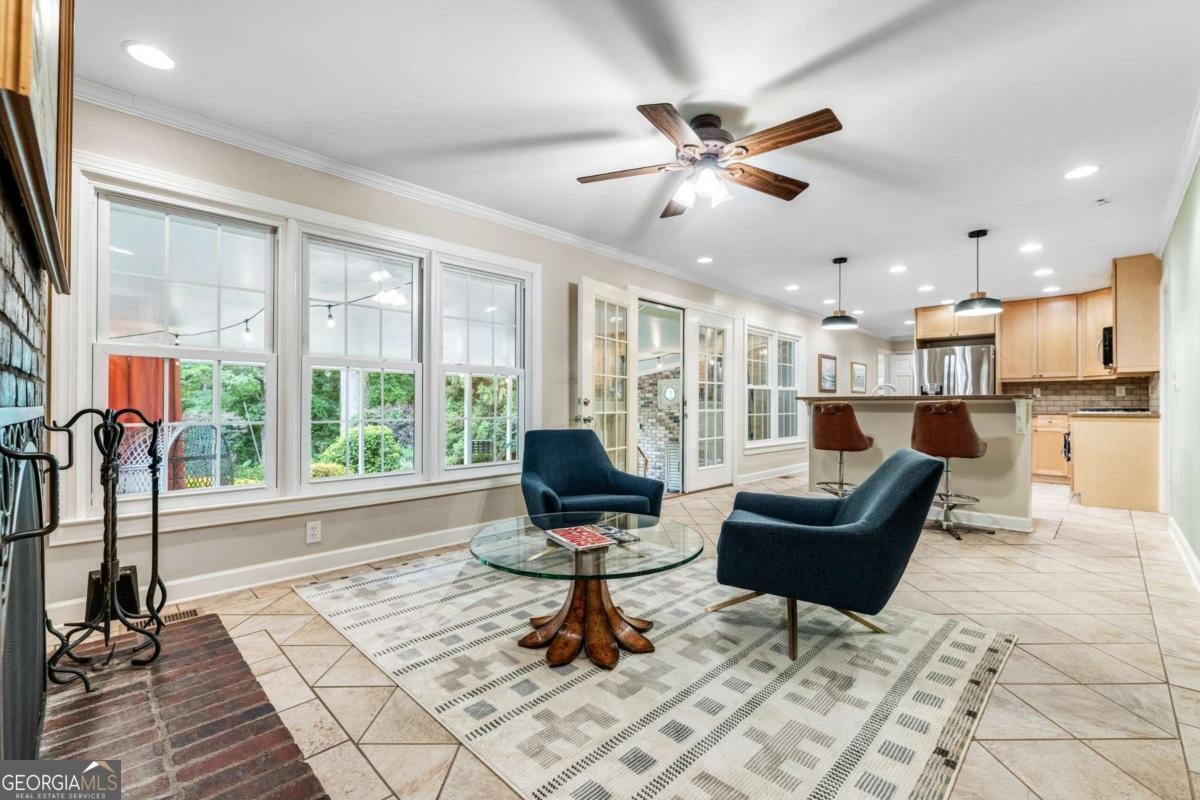 2480 Flair Knoll Drive Atlanta - Photo 13