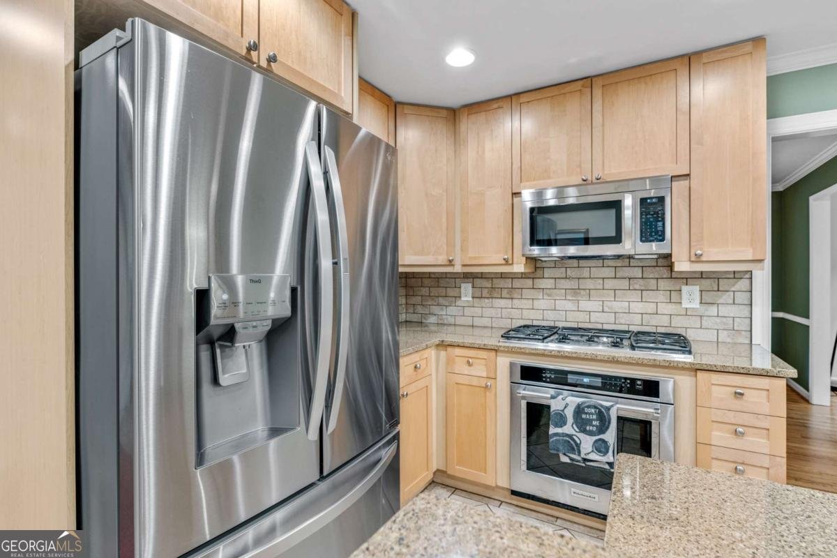 2480 Flair Knoll Drive Atlanta - Photo 18