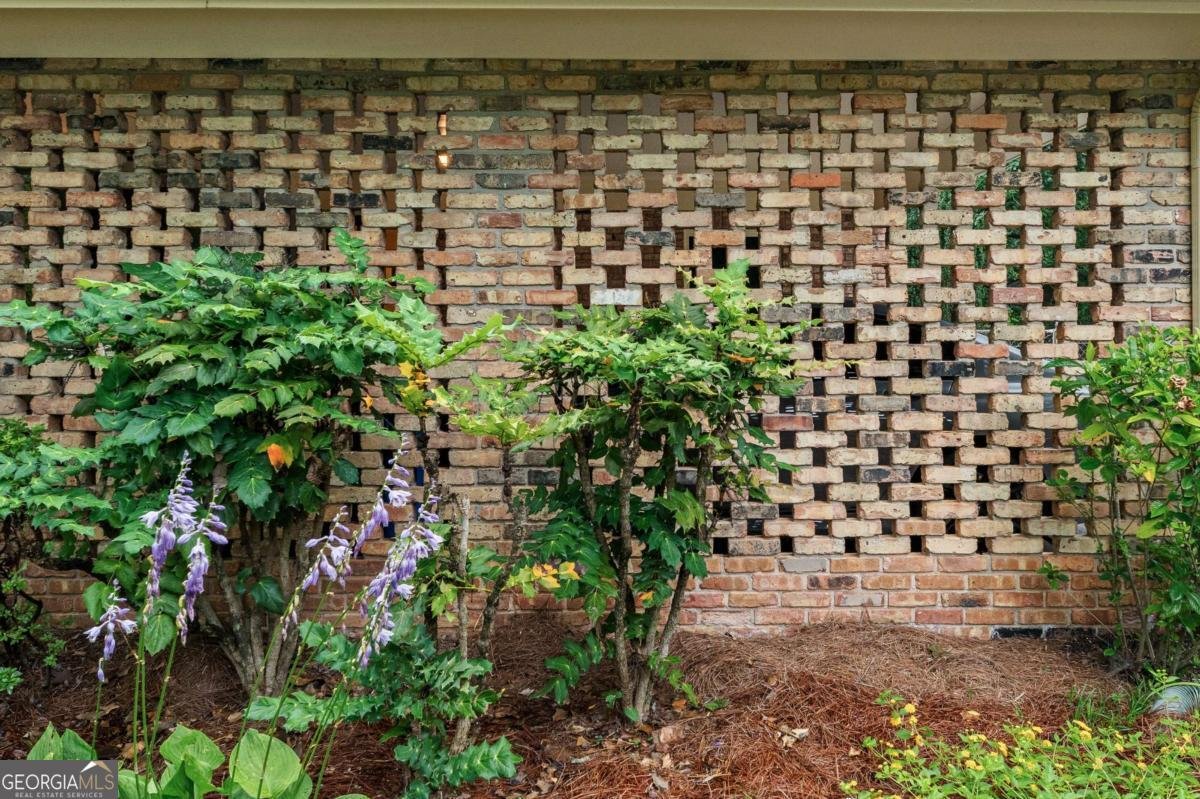 2480 Flair Knoll Drive Atlanta - Photo 37