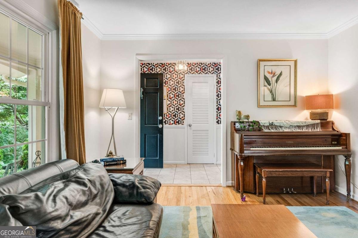 2480 Flair Knoll Drive Atlanta - Photo 6