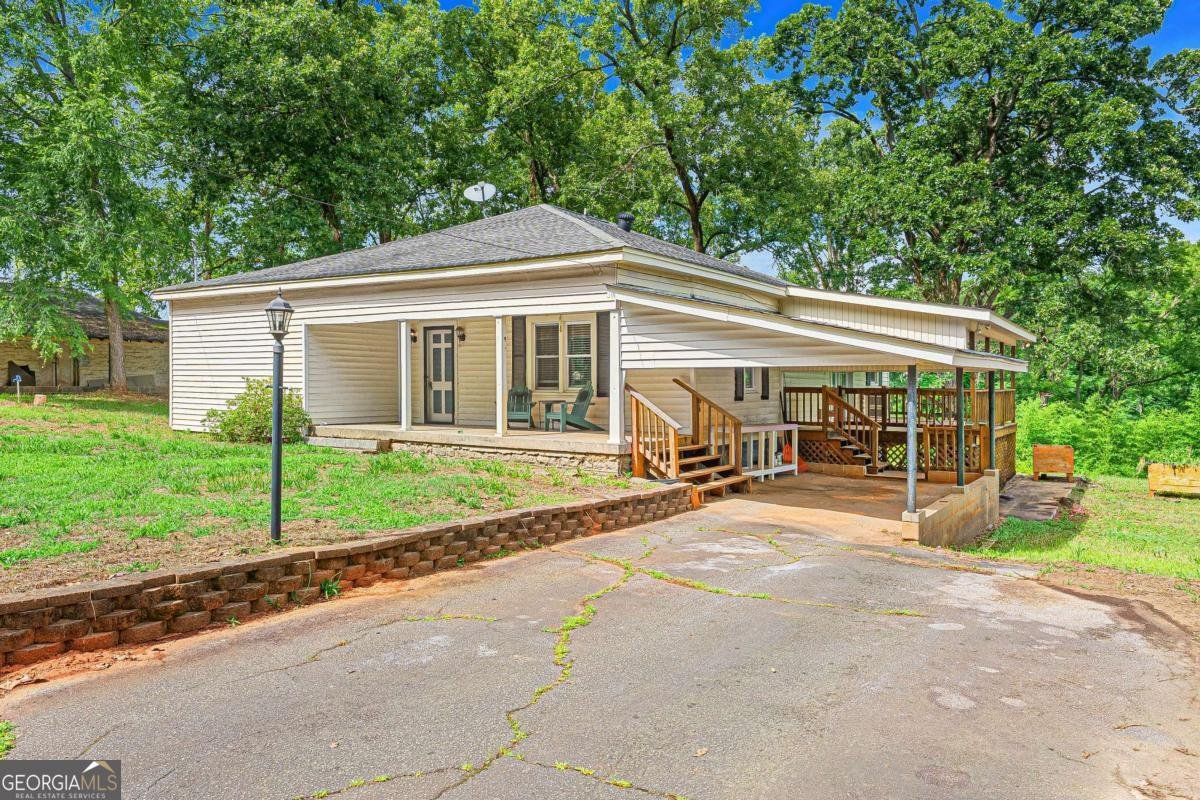 1022 Jones Ferry Road Elberton - main photo