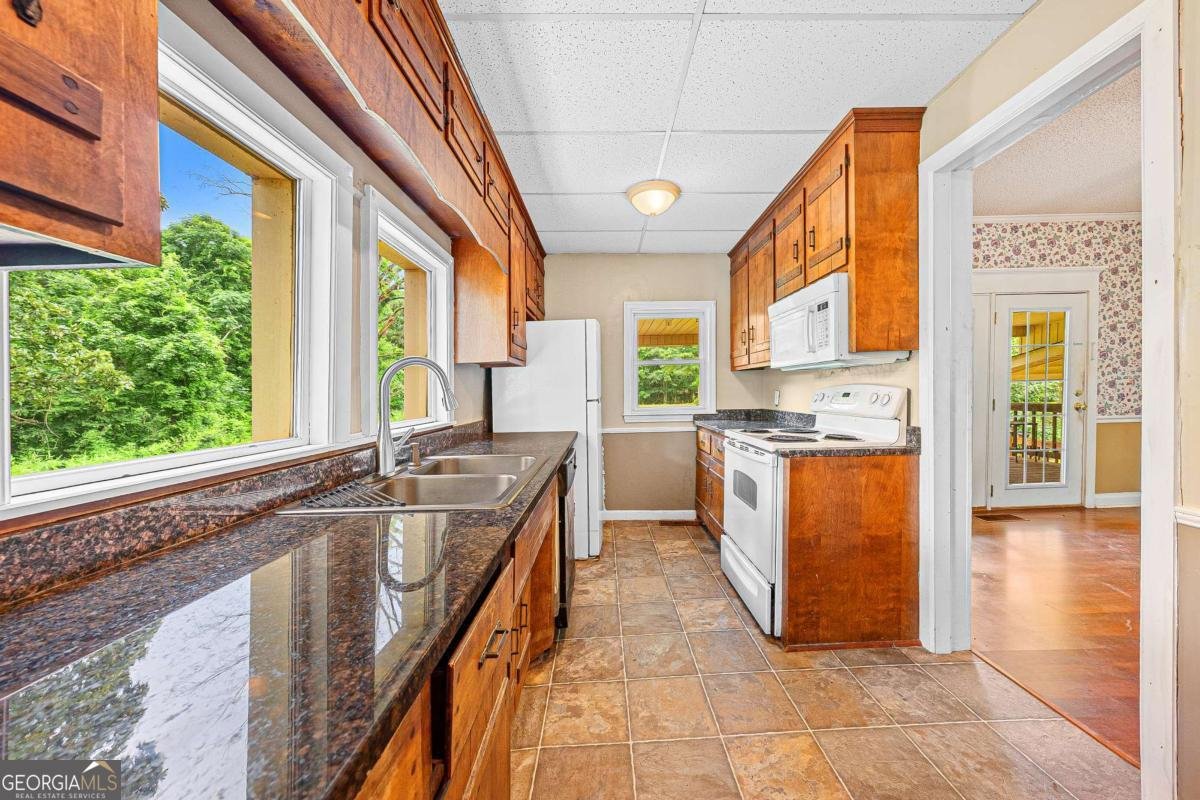 1022 Jones Ferry Road Elberton - Photo 10