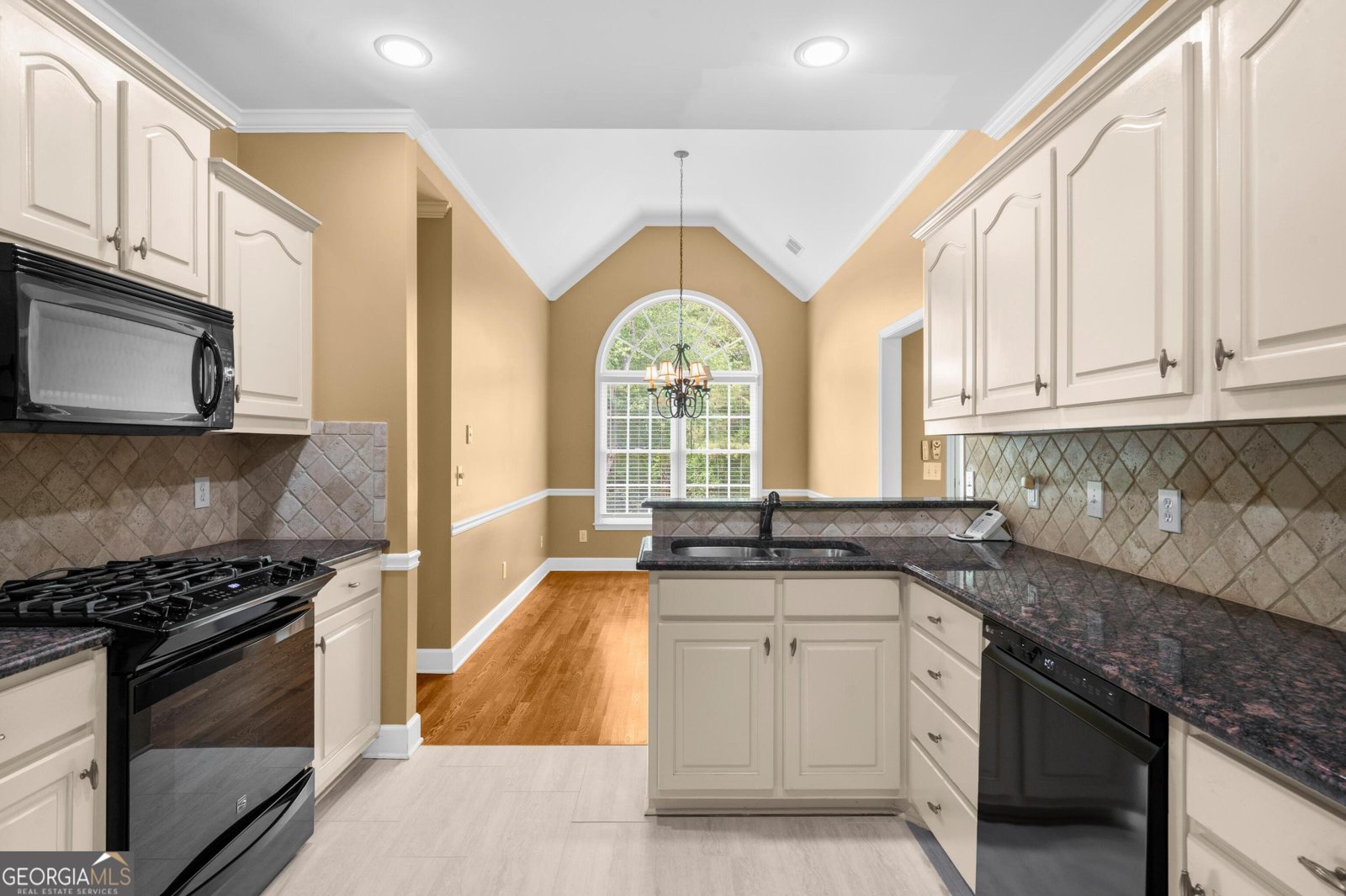 641 Richmond Place Loganville - Photo 19