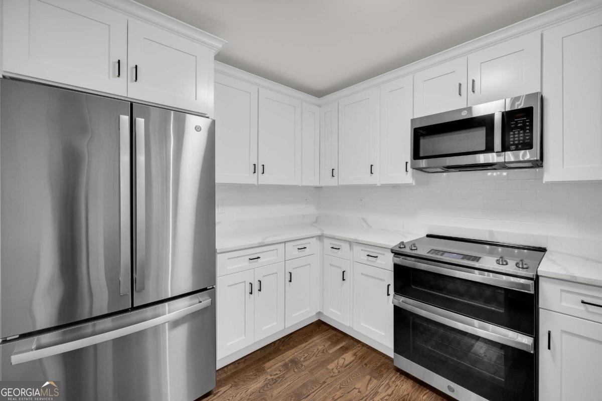 2941 Lake Hollow Road Gainesville - Photo 14
