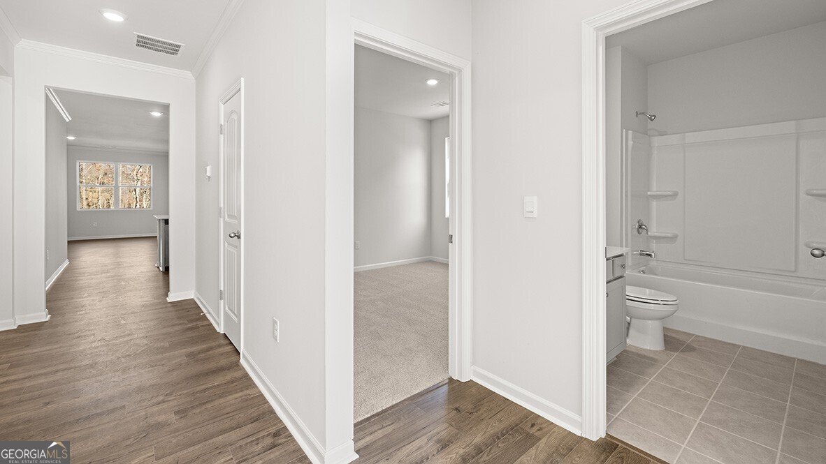 4092 Peregrine Way Gainesville - Photo 6