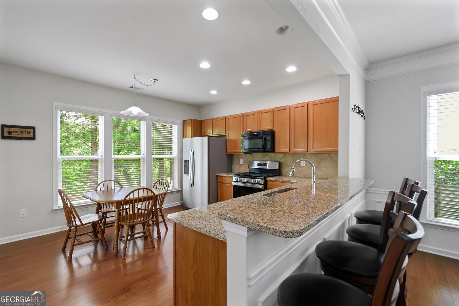 329 Sandy Springs Drive Griffin - Photo 8