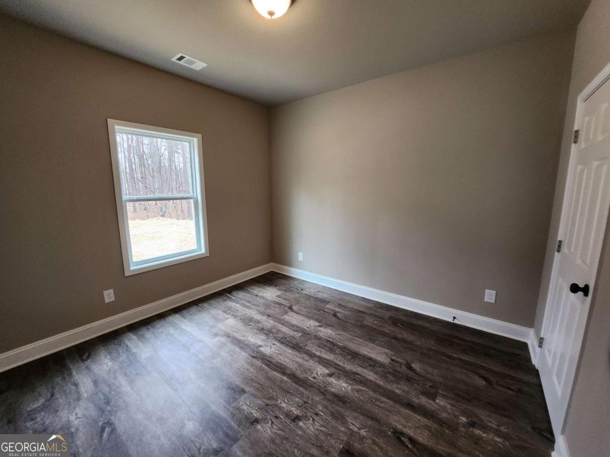 2205 Shady Grove Road Carrollton - Photo 10