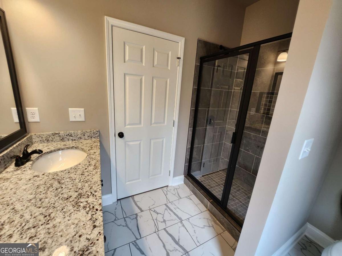 2205 Shady Grove Road Carrollton - Photo 14