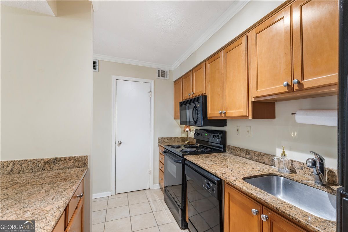 3140 Seven Pines Court Atlanta - Photo 10