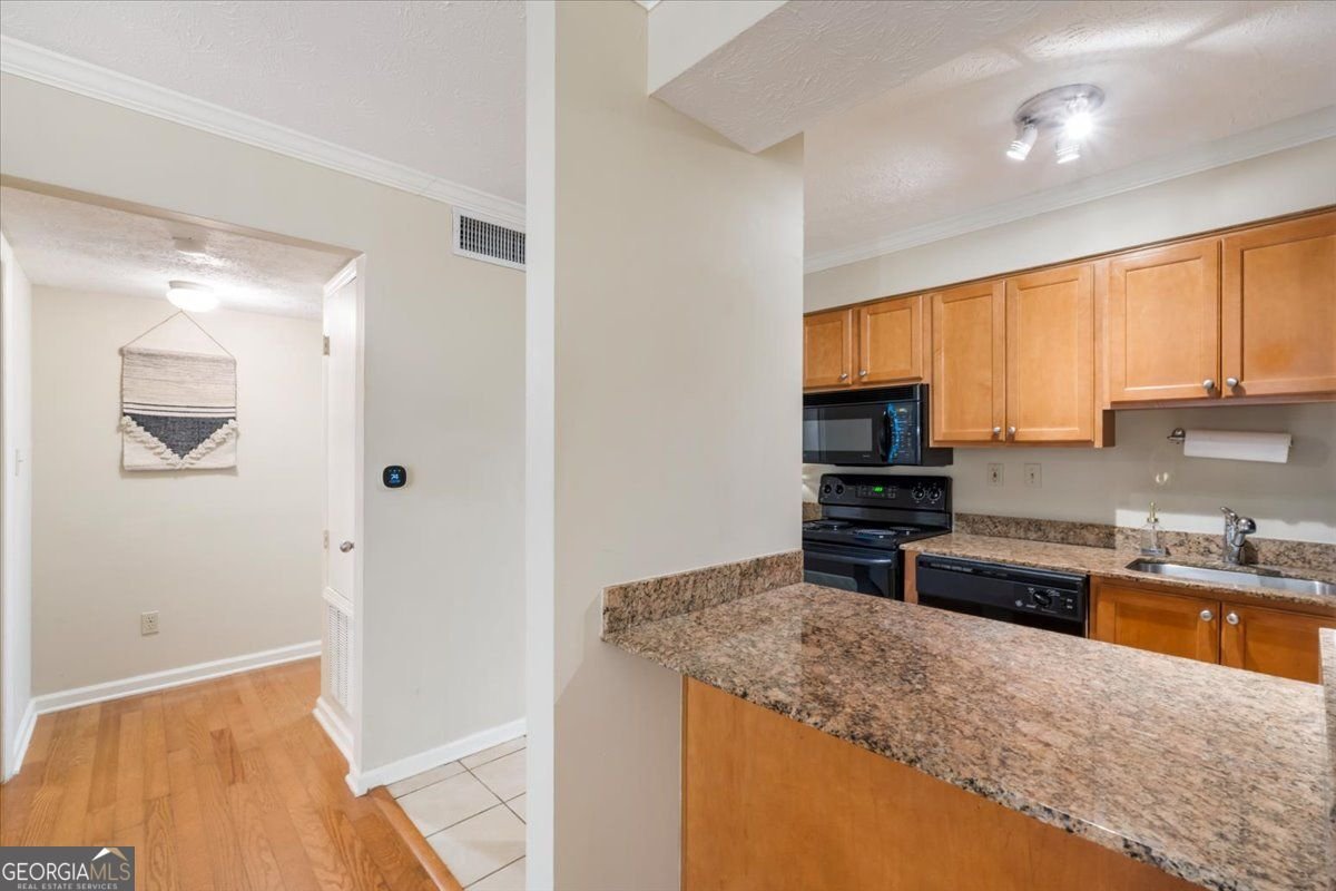 3140 Seven Pines Court Atlanta - Photo 11