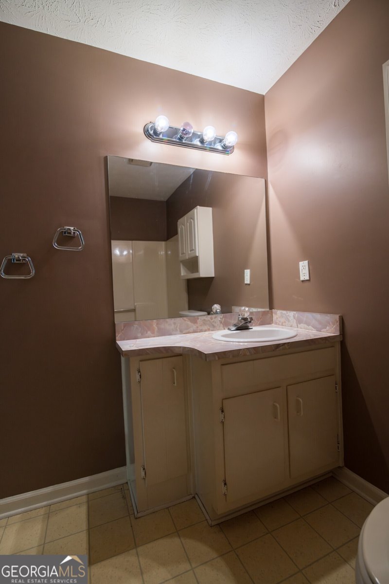 3881 Vicki Court Duluth - Photo 15