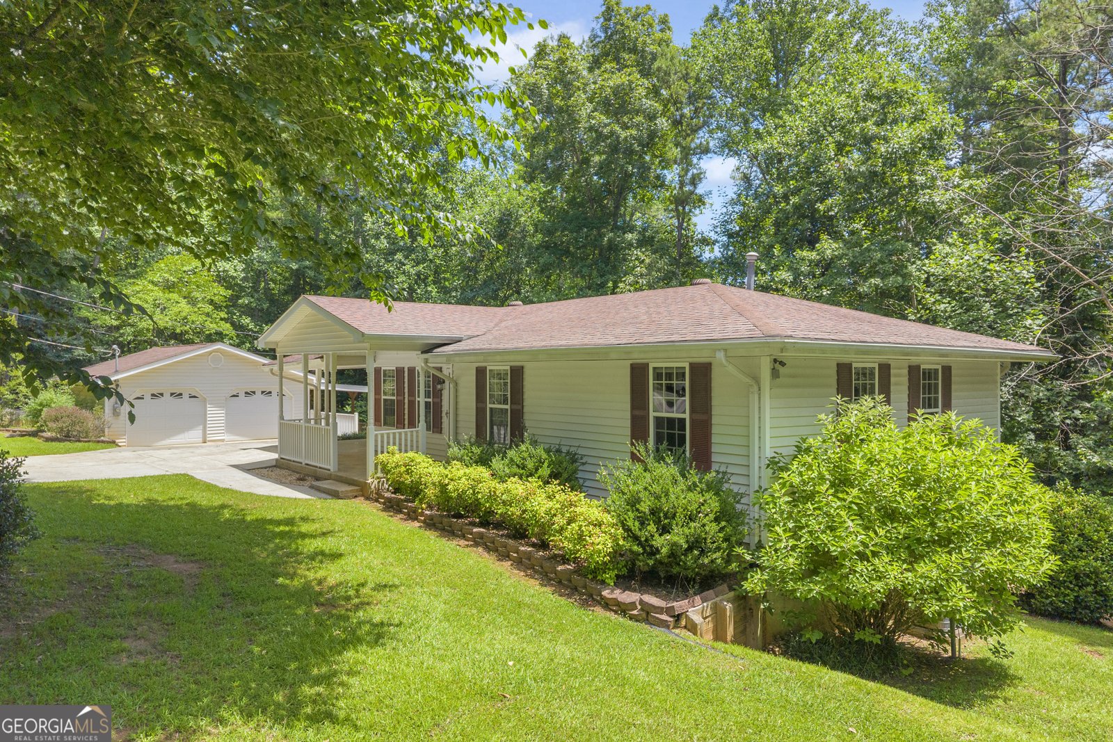 464 Riverbend Road Toccoa - main photo