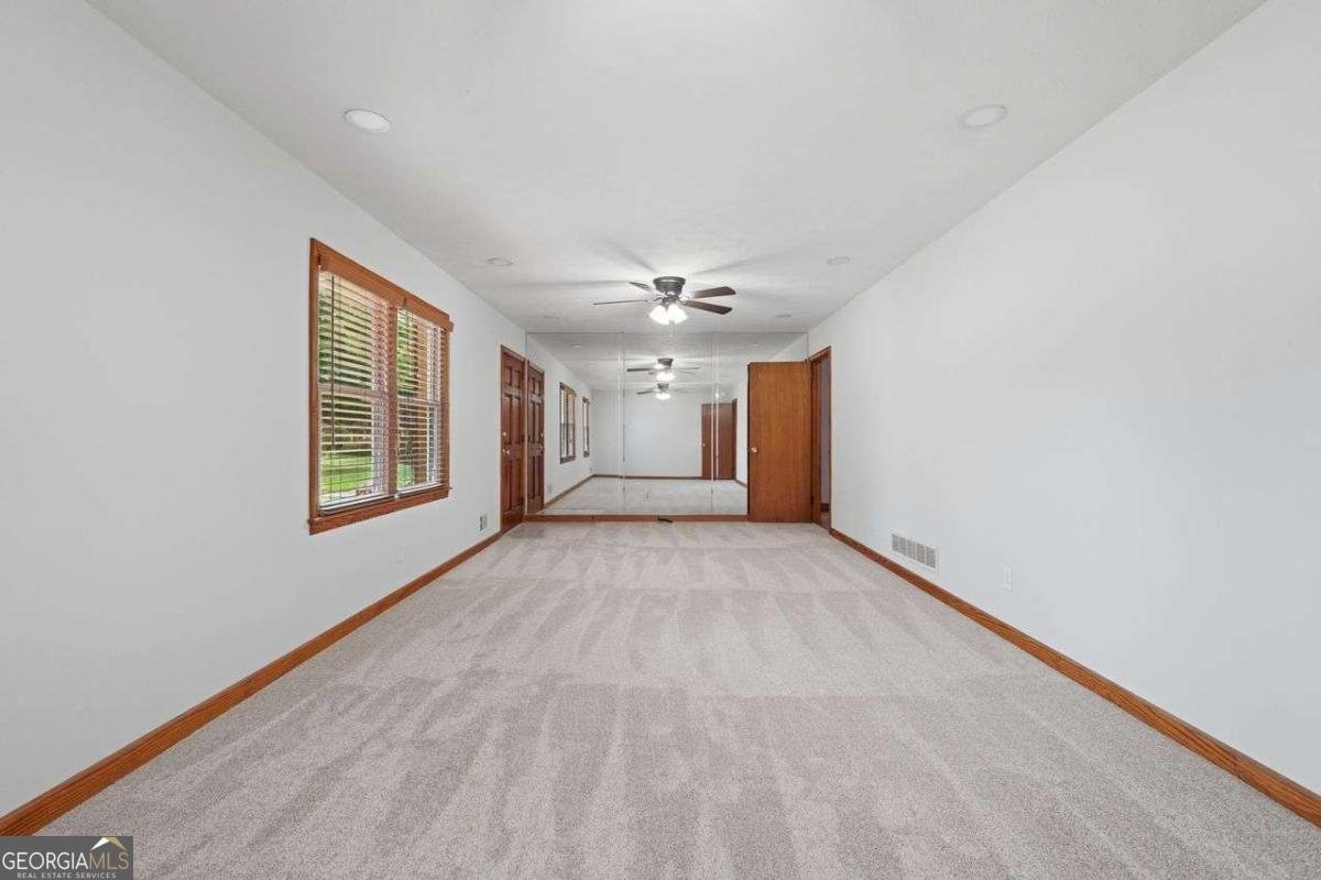 3283 Meadowview Lane Marietta - Photo 8