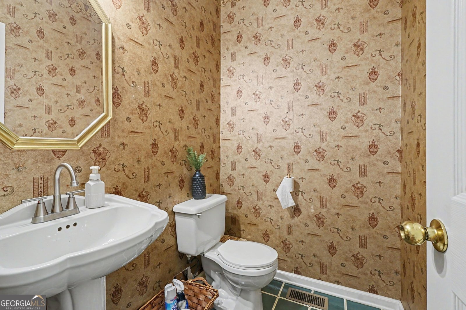 129 Tanglewood Drive Royston - Photo 9
