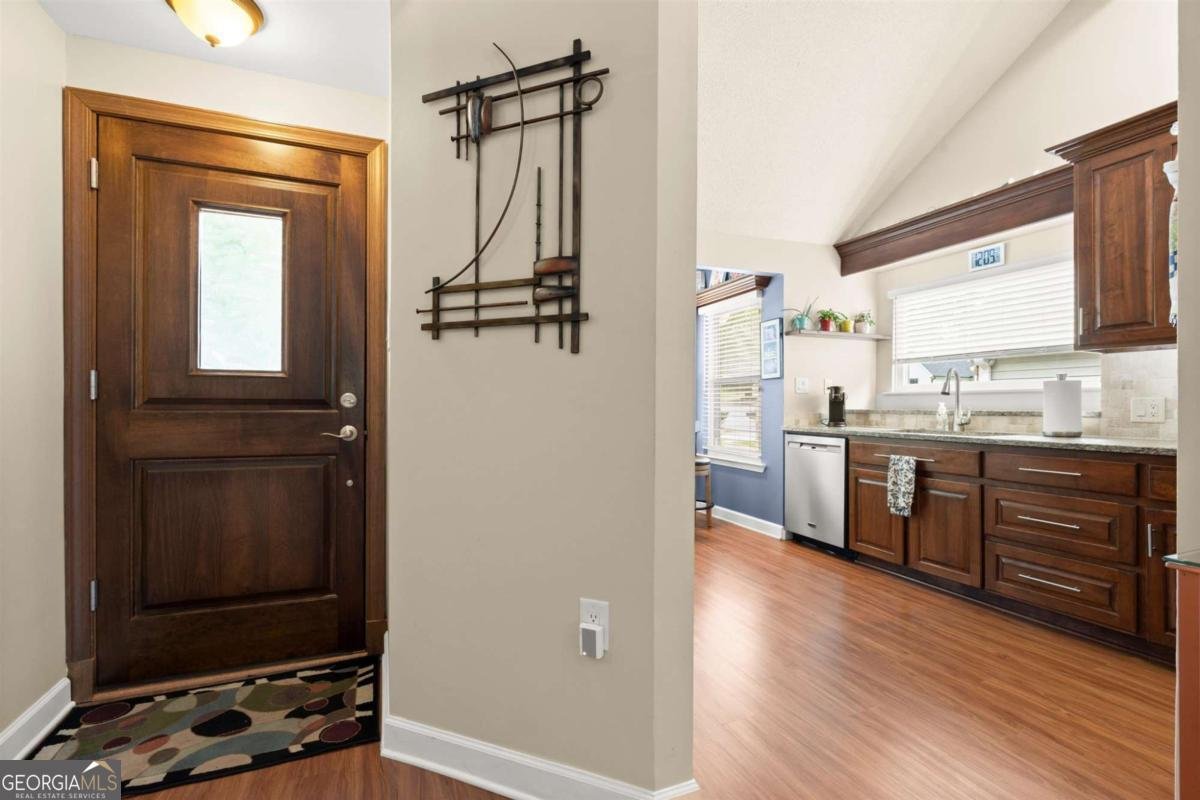 907 Bradford Lane Marietta - Photo 7