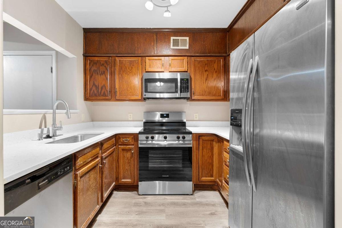 851 Cavalry Drive Marietta - Photo 10