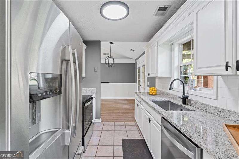 1870 Emerald Drive Cumming - Photo 14