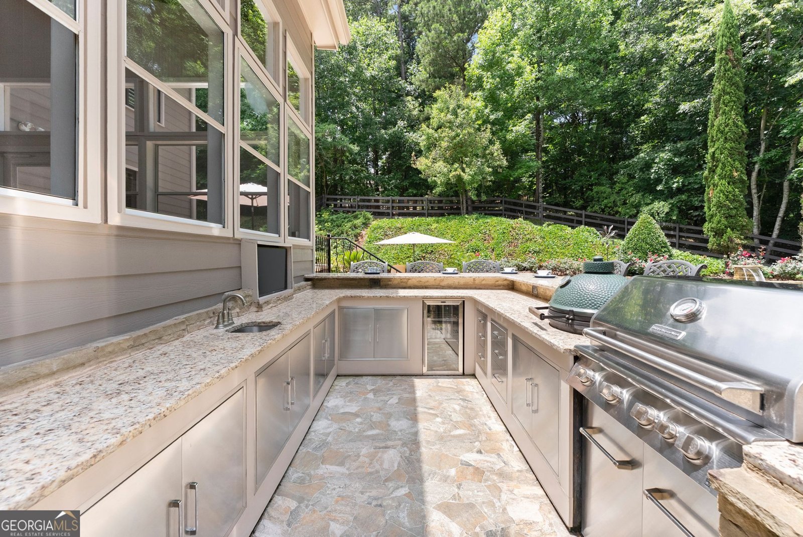 136 Riverview Drive Suwanee - Photo 10