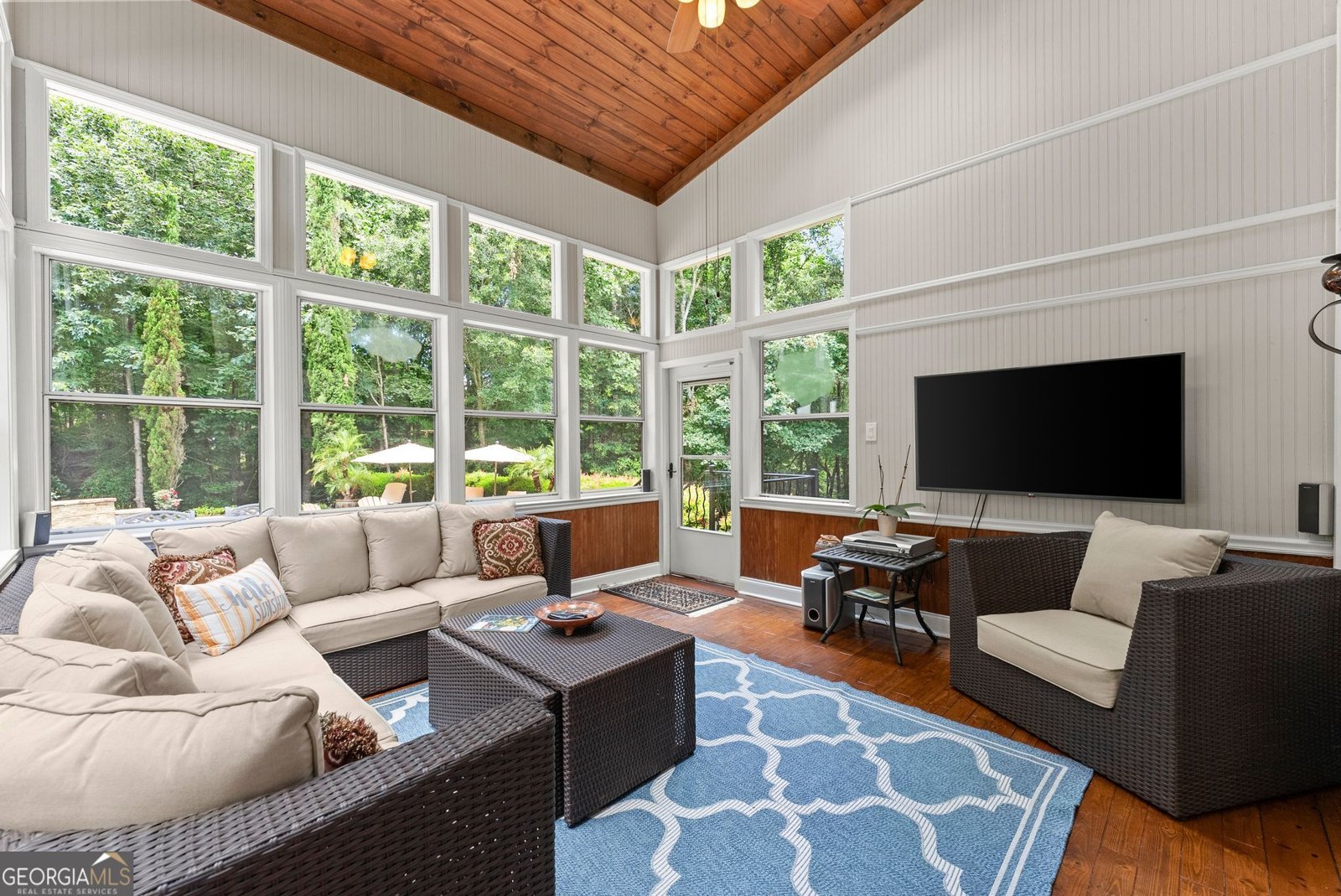 136 Riverview Drive Suwanee - Photo 42