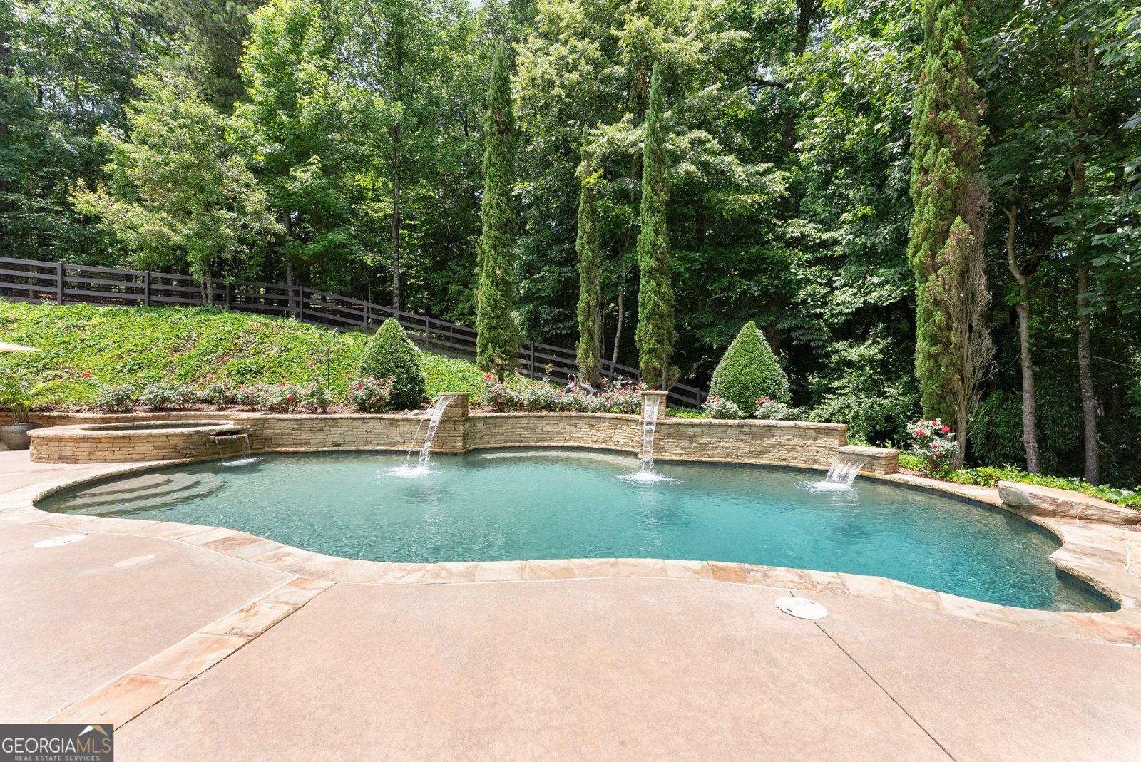 136 Riverview Drive Suwanee - Photo 7