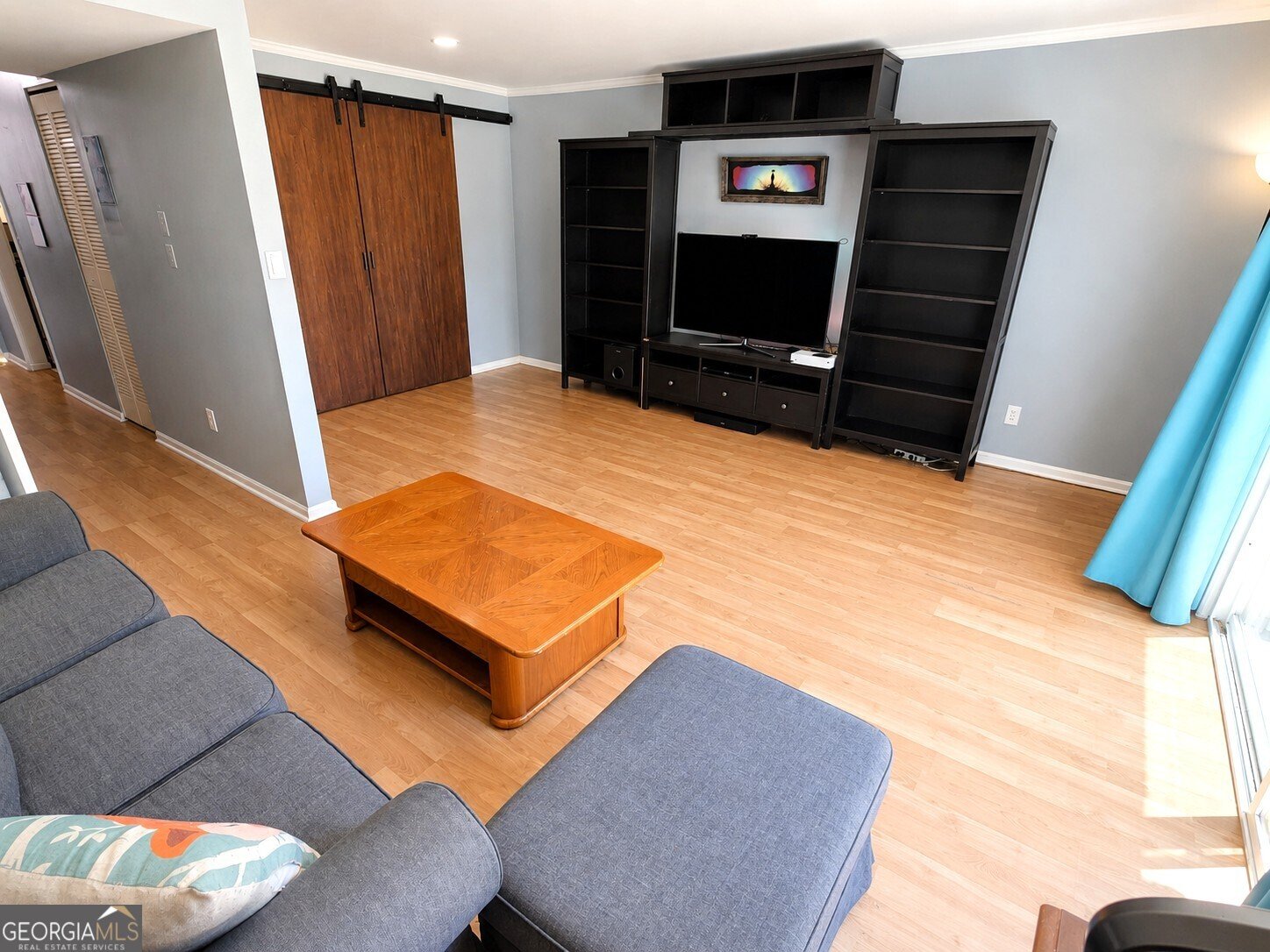 Photo 5