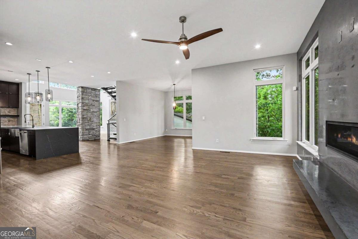 2175 Meadowcliff Drive Atlanta - Photo 12