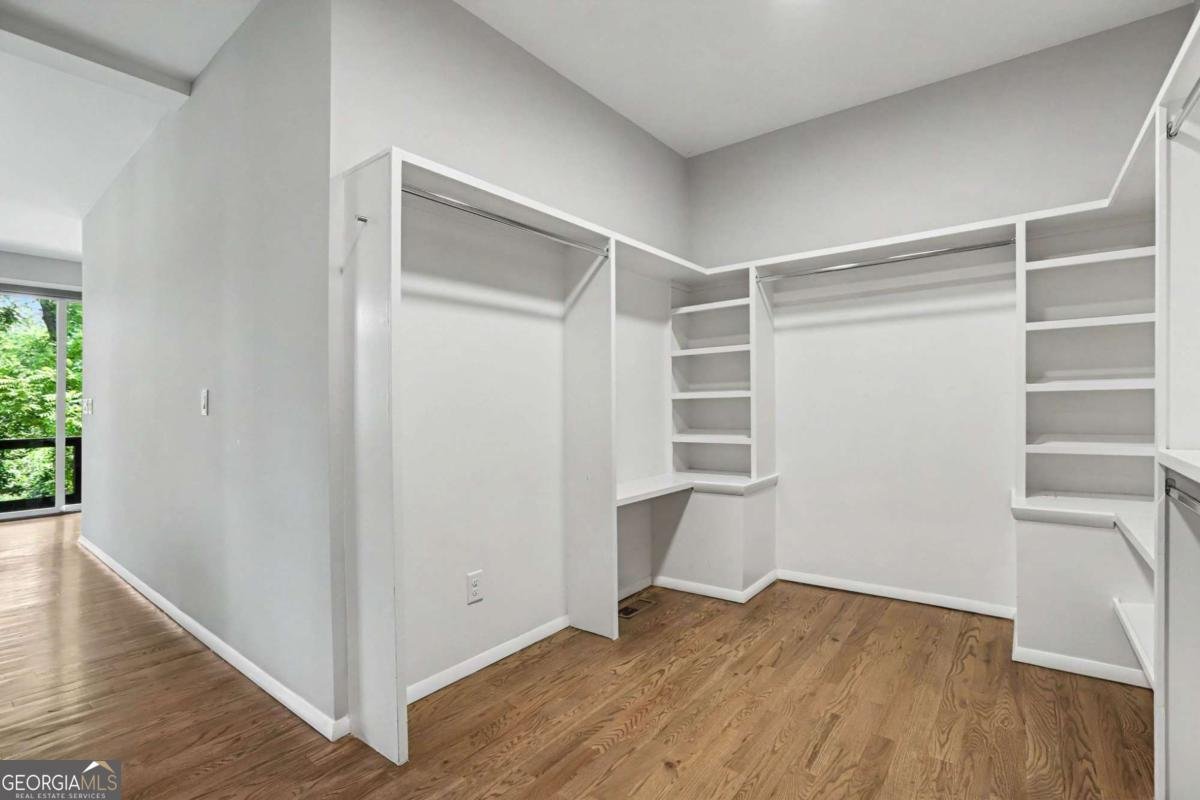 2175 Meadowcliff Drive Atlanta - Photo 26